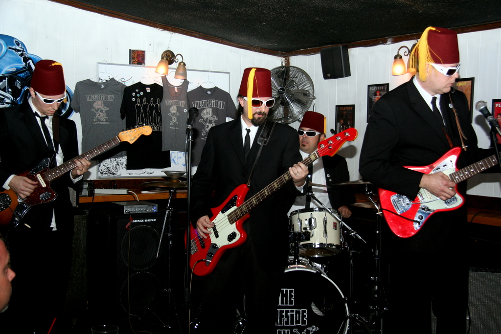 SSIV, Chopper John's A tiny little venue, but the crowd wa… Tracy27 Flickr