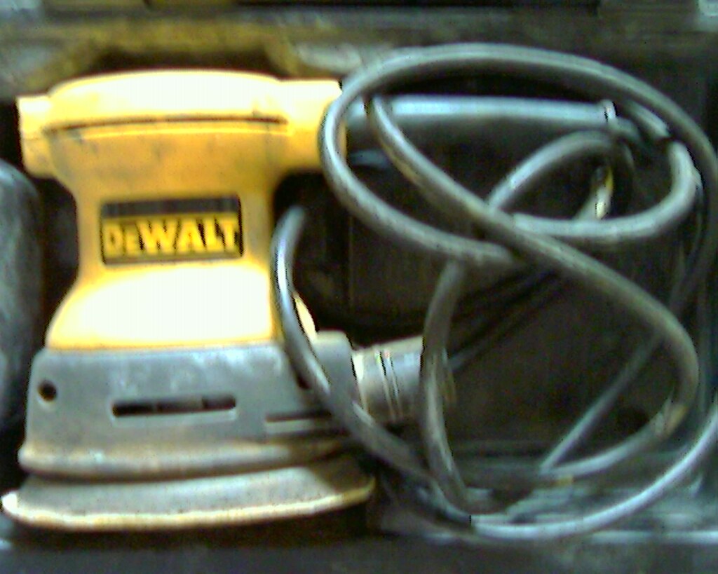 Dewalt RO Sander 2 Dewlat Random Orbit Sander. Used but in… Flickr