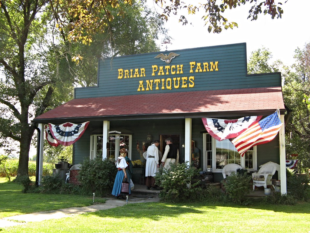 Briar Patch Farm Antiques, Glenwood, IA Ali Eminov Flickr