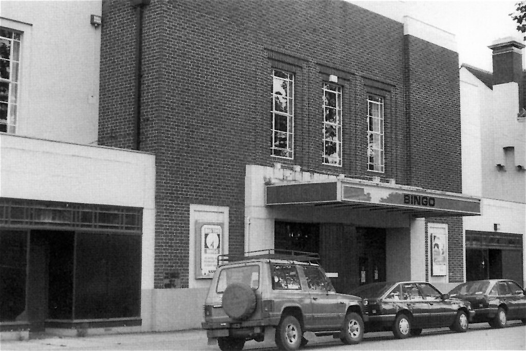 The Savoy Cinema (Shirehampton) Bristol Opened in 1932 it … Flickr