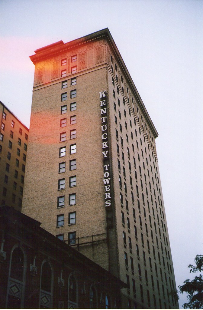 Louisville KT Old neon sign Kentucky Towers. Scanned … Onasill