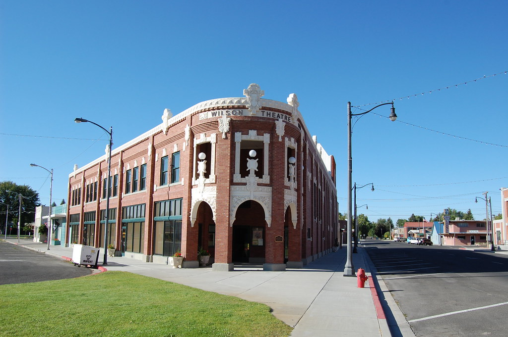 WILSON THEATER/RUPERT IDAHO Rupert, Idaho. Good show! Brav… Flickr