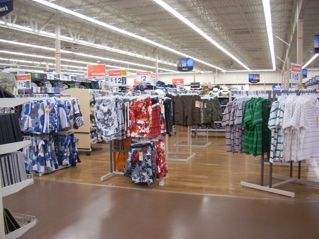 WalMart Supercenter interior WalMart Supercenter 5487 9… Flickr
