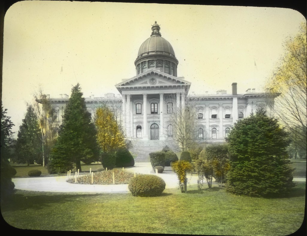 Oregon State Capitol Building in Salem, Oregon Image Descr… Flickr
