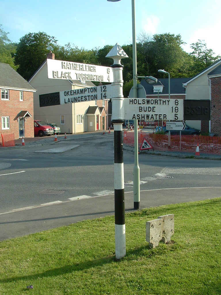 Halwill Junction Finger Post West Devon In the village cen… Flickr