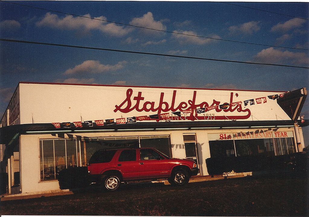 Stapleford's since 1913 DE car dealership on Route 1/DuP… Flickr