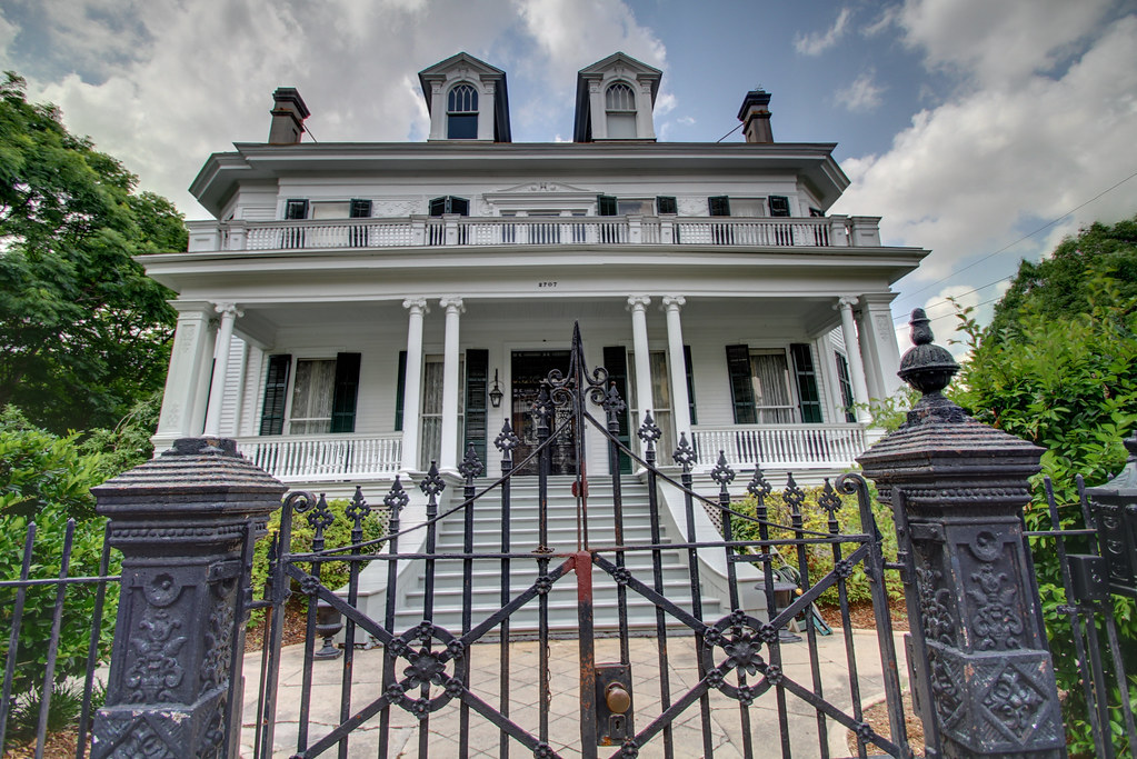 2707 Coliseum Street The house from the Curious Case of Be… Flickr