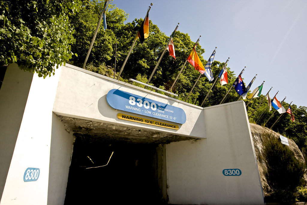 The Kansas City Underground The underground network of cav… Flickr