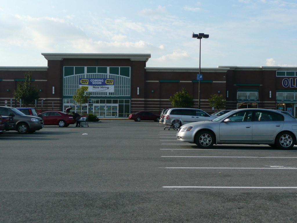 Best Buy Brooklyn Gateway On the edge of Brooklyn, near JF… Flickr