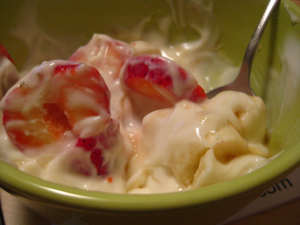 811 yogurt. fruit. maple syrup. Lily Sloan Flickr