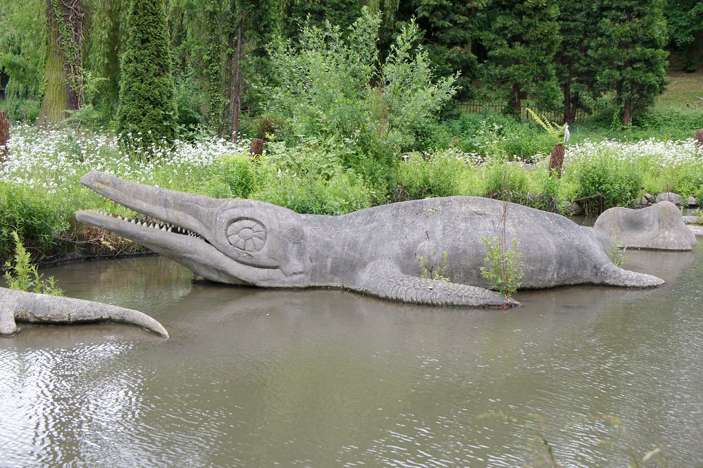 220511029 CPS The dinosaur park created by Benjamin Hawki… Flickr