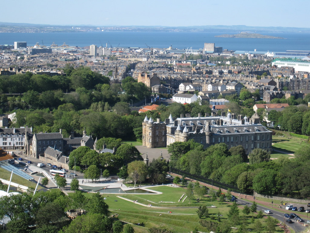 Holyrood Palace Holyrood Palace, the official royal reside… Flickr
