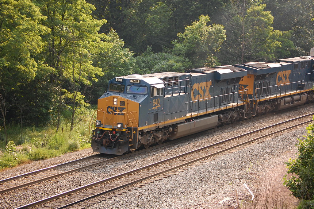 CSX 940 Fairhope 62709 CSX 940 eastbound at Fairhope, PA… Flickr
