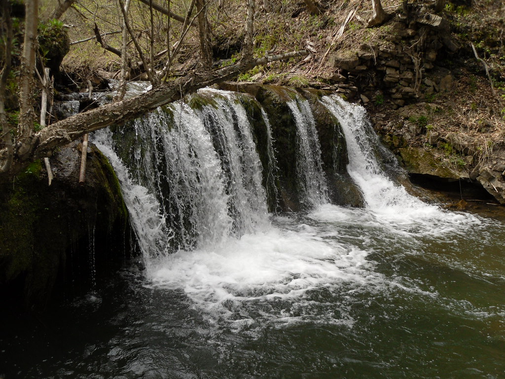 Creamery Falls Van Hornesville, New York Creamery Falls … Flickr
