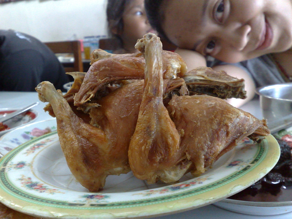 Ayam Goreng at Pagi Sore, Padang, West Sumatra