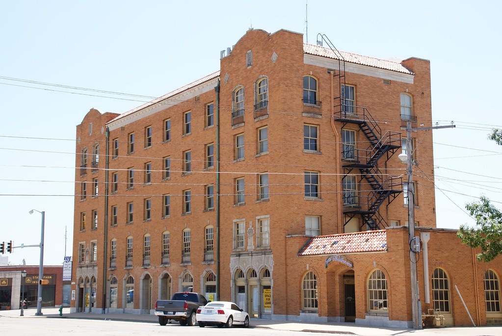 Vinita, OK Former Vinita Hotel building Paul Wever Flickr