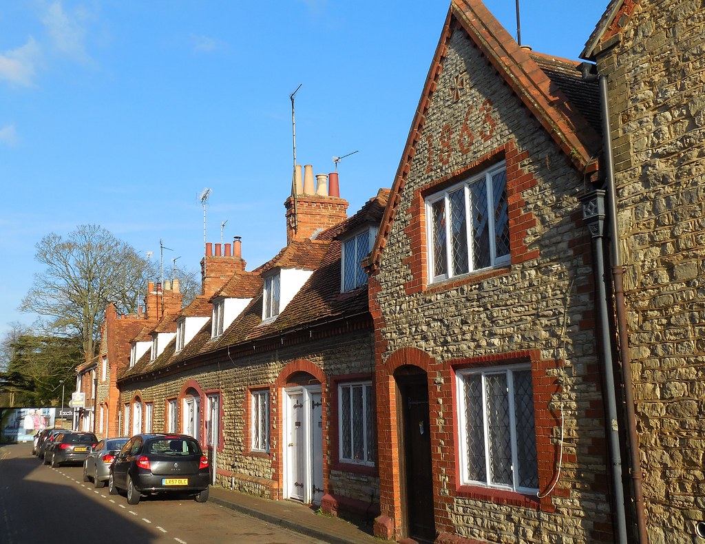 Stony StratfordNew Street Saxon Sky Flickr