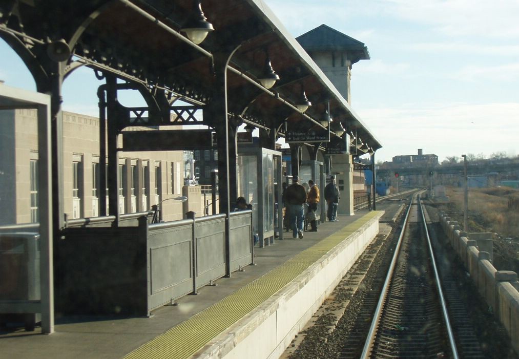 NJ Transit Paterson Station Erie Main Line. R36 Coach Flickr