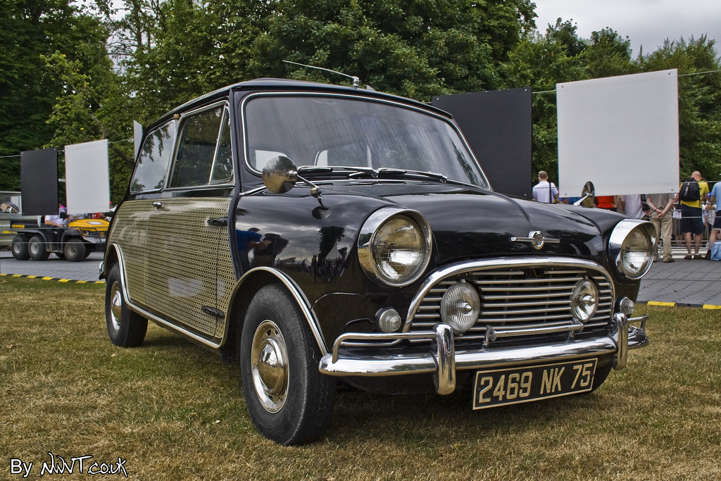 1960's Wicker Mini This 1960's Wicker Mini so called becau??? Flickr