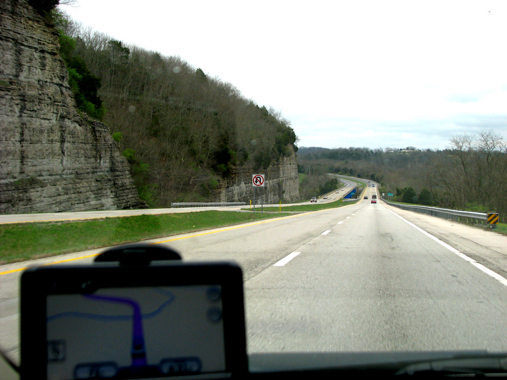 Blue Grass Parkway Between Bardstown & Lexington, Kentucky… Russ