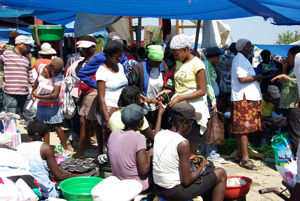 Haitian market At this market in Dabajon on the Dominican … Flickr