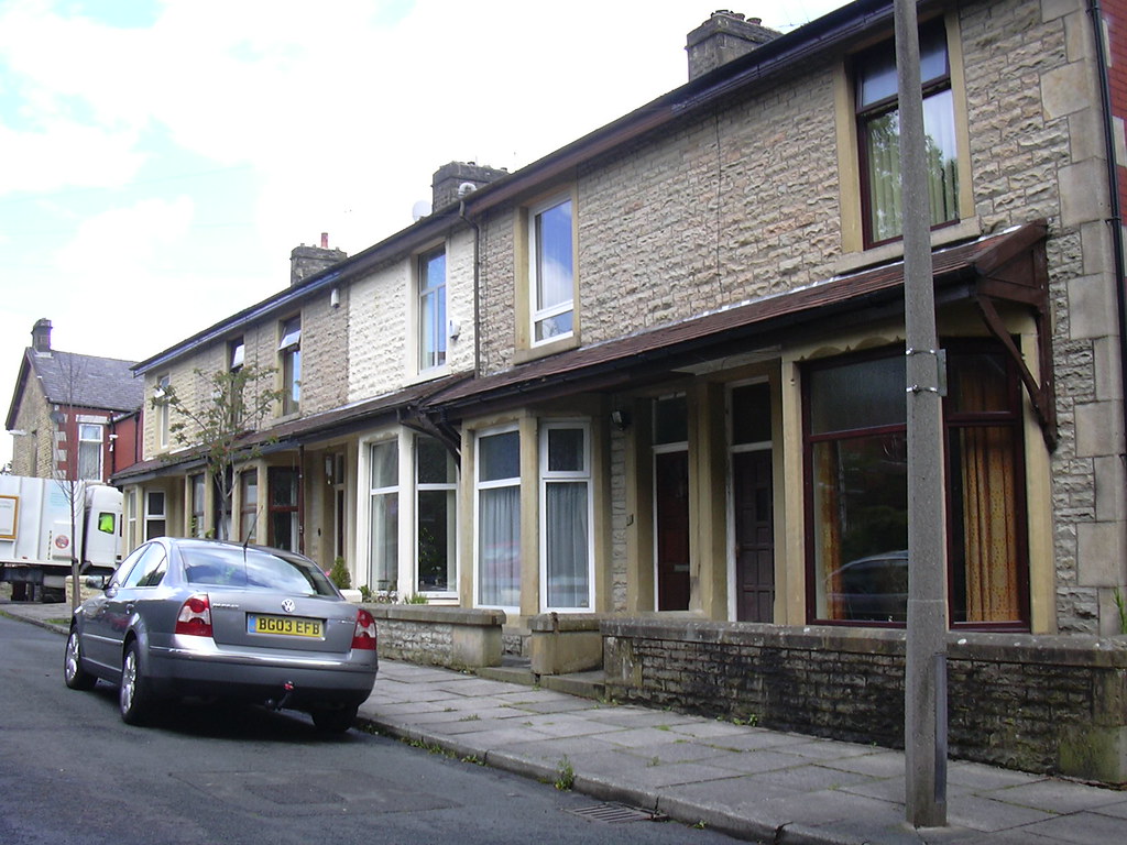 Shaftsebury Avenue, Darwen Robert Wade (Wadey) Flickr