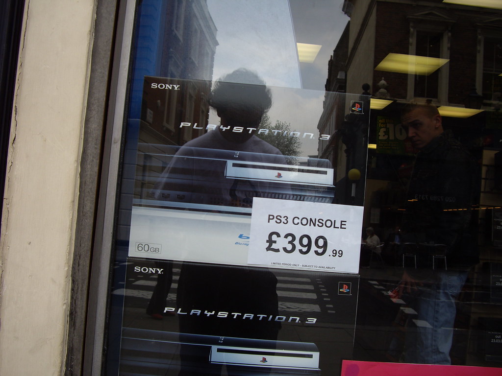 PS3 Price drop A picture of the PS3 failing it Andreas Habeland