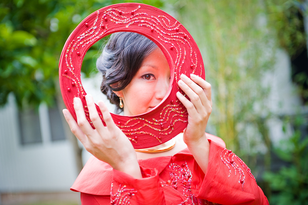 Traditional Vietnamese Wedding Headpiece photography www.j… Flickr