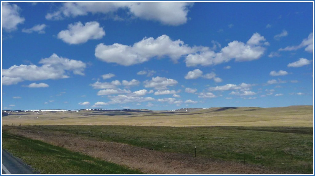 The Great Plains Montana and Alberta border Gdaiva Flickr