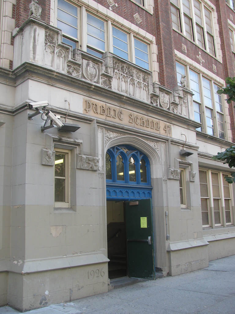 School for the Deaf Public School 47, which serves the hea… Flickr