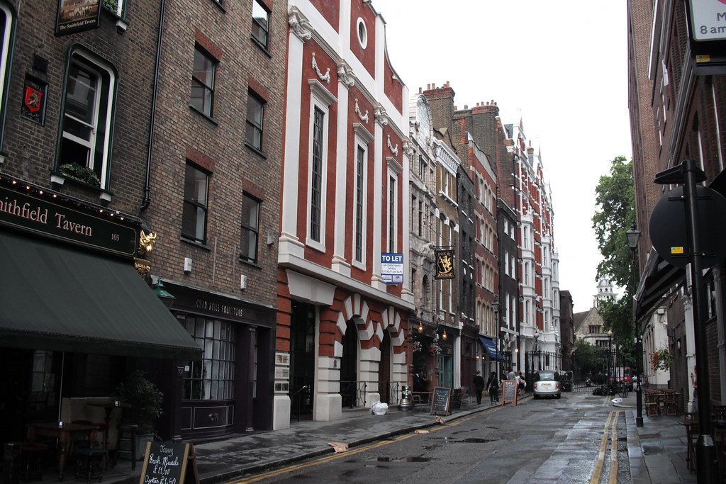 Farringdon Just another cool london street. Greg Dunlap Flickr