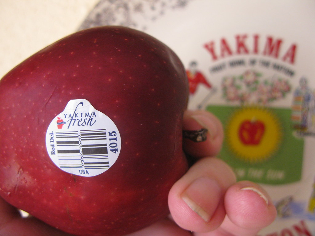 Yakima Apple Our apples came from Yakima, Washington...We'… Flickr
