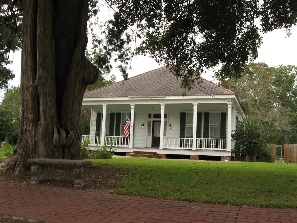 St. Francisville, Louisiana St. Francisville is a town in … Flickr