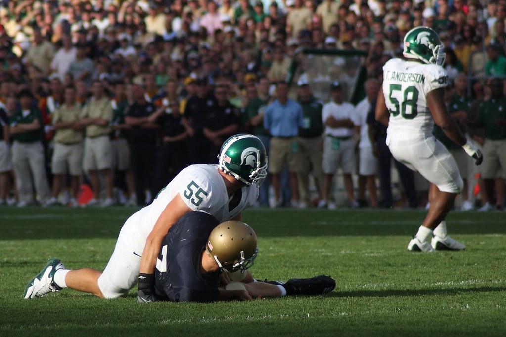 Adam Decker Michigan State linebacker Adam Decker knocks N… Flickr