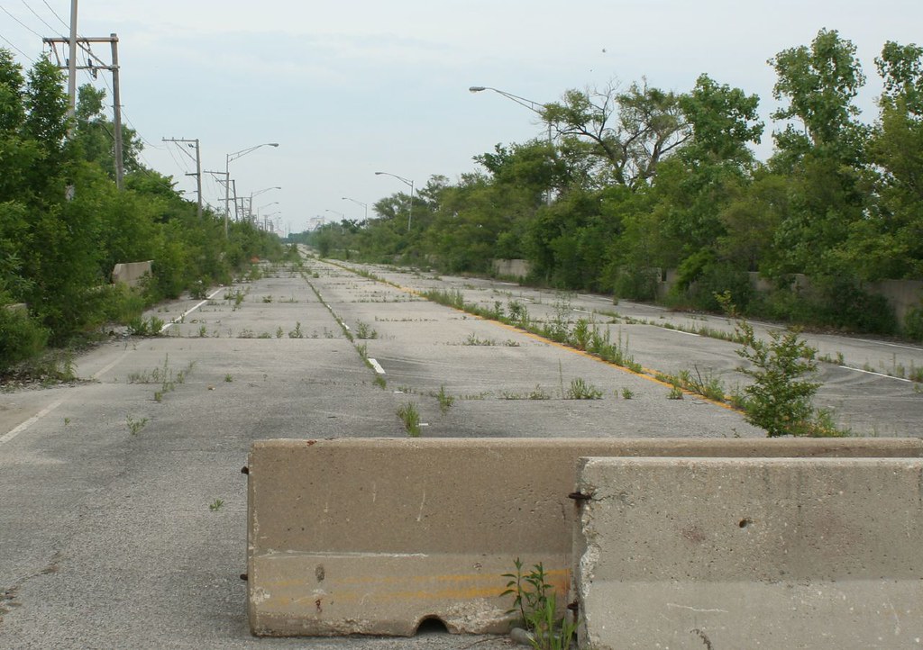 Joliet Road, abandoned destabilized by quarry operations. … Flickr