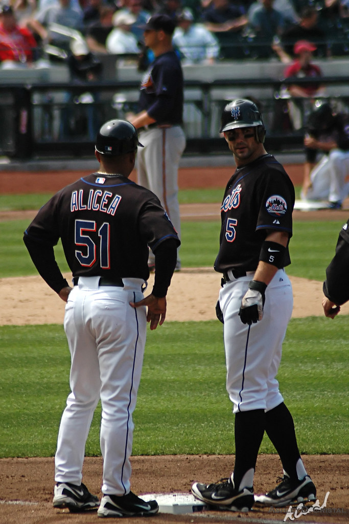 New York Mets First Base Coach Luis Alicea and David Wrigh… Flickr