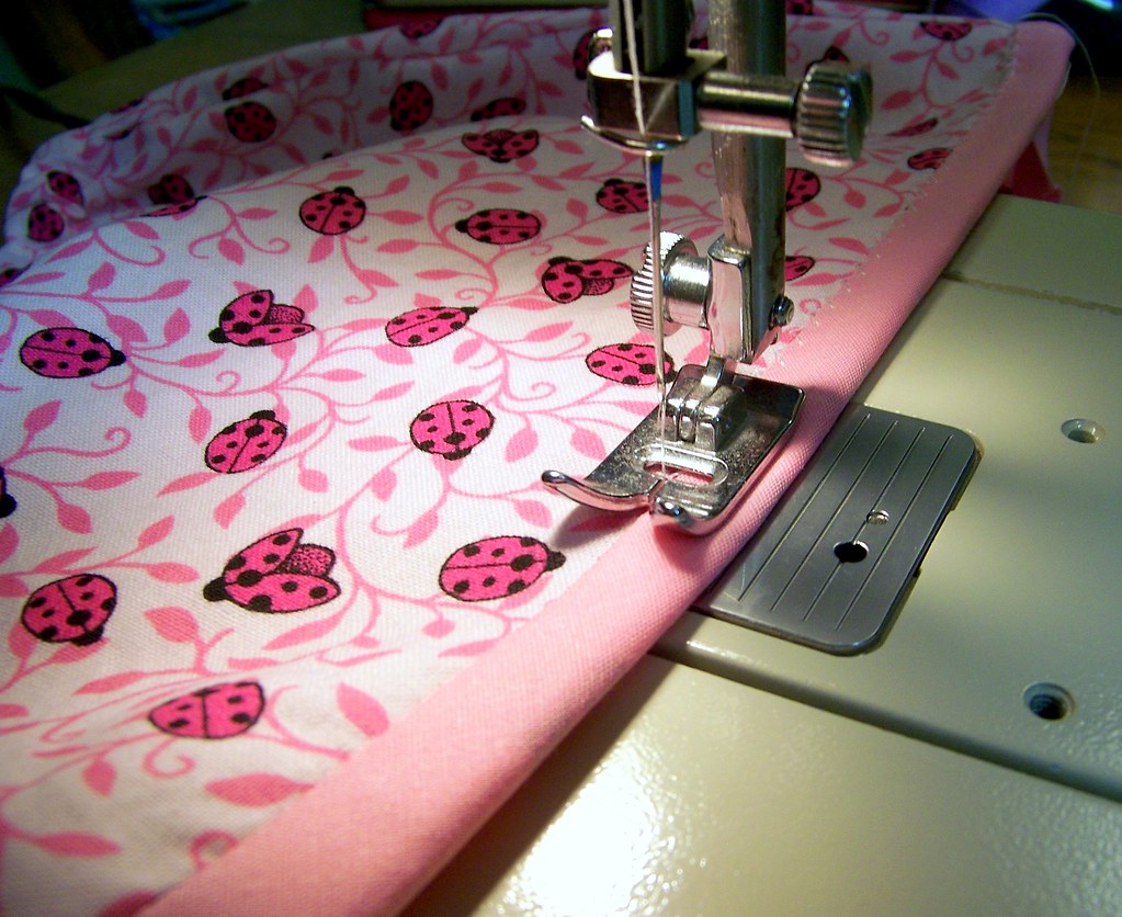 Simple & Sweet Skirt Tutorial_XVll Bias tape hem. Debra Flickr