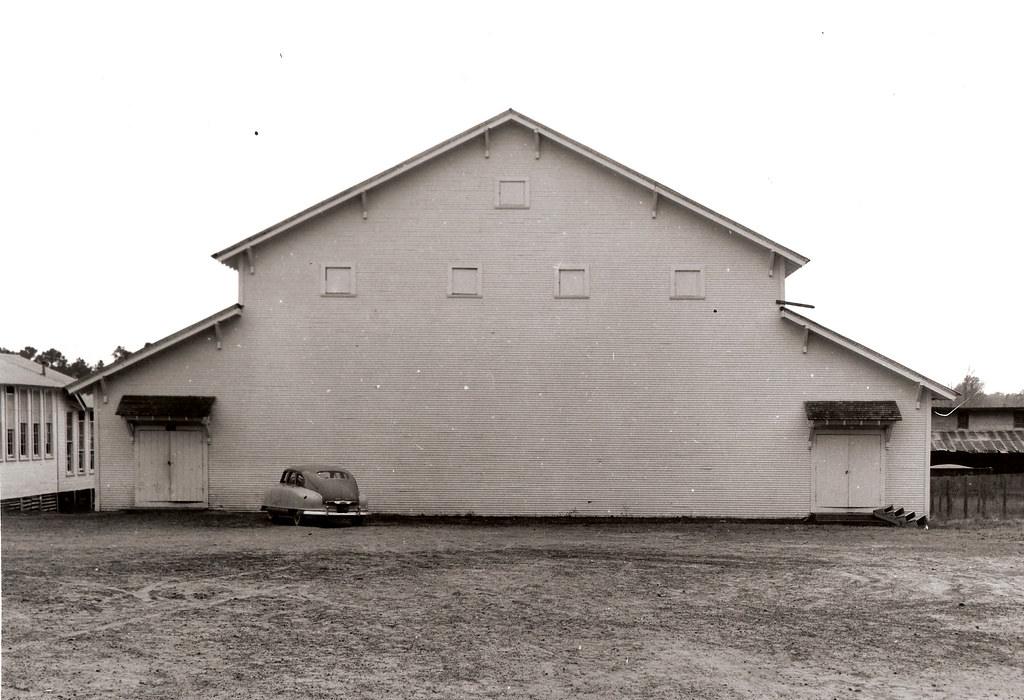 Kirbyville High School gym Later became the junior high sc… Flickr