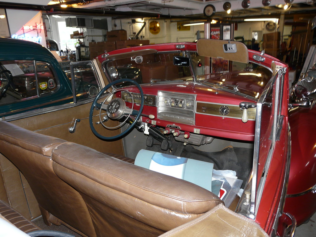 Hudson convertible This was at the Hudson Auto Museum in Y… Flickr