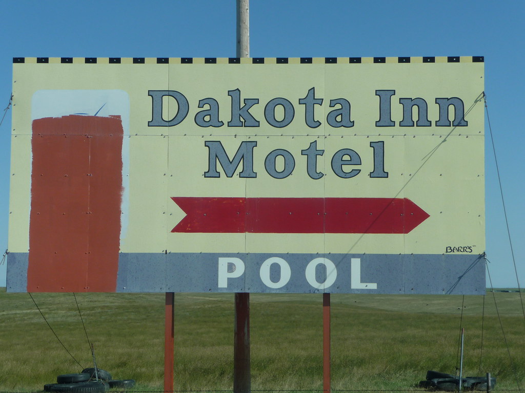P1030619 Taking off from the Dakota Inn in Kadoka, SD towa… Flickr