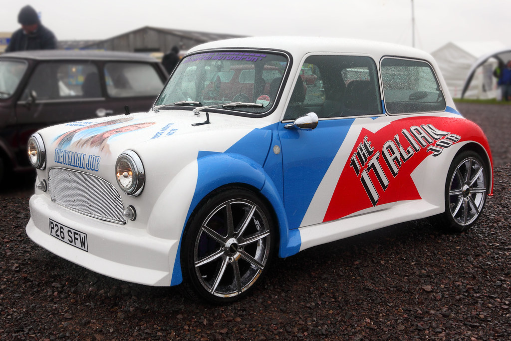 Mini 'ItalianJob' Custom, c19962011 1275 cc straight