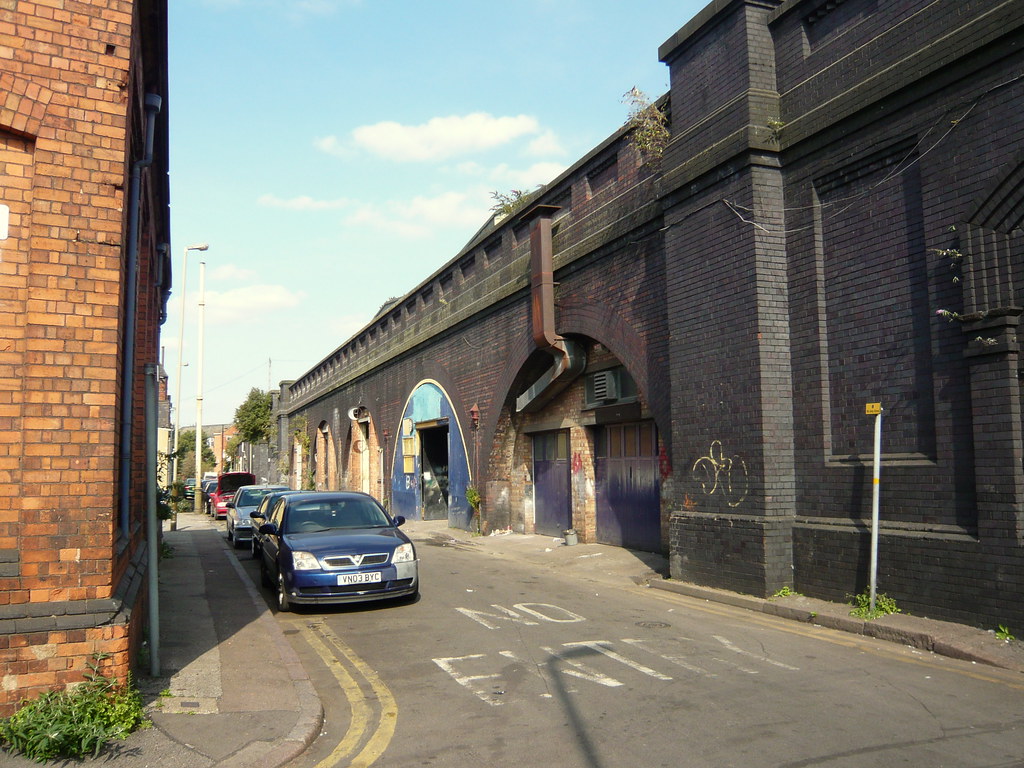 Jarvis Street, Leicester The back of the viaduct on which … Flickr