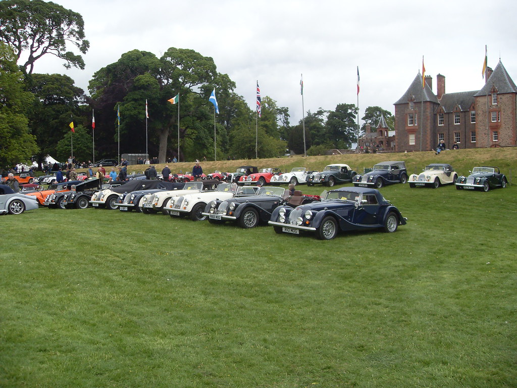 Sports Cars The Car Club celebrate the hundr… Flickr