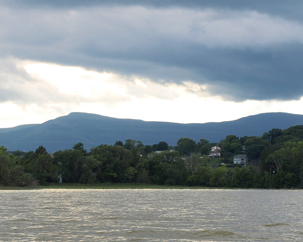 Esopus Creek and the Catskills Mountains, New York State Flickr