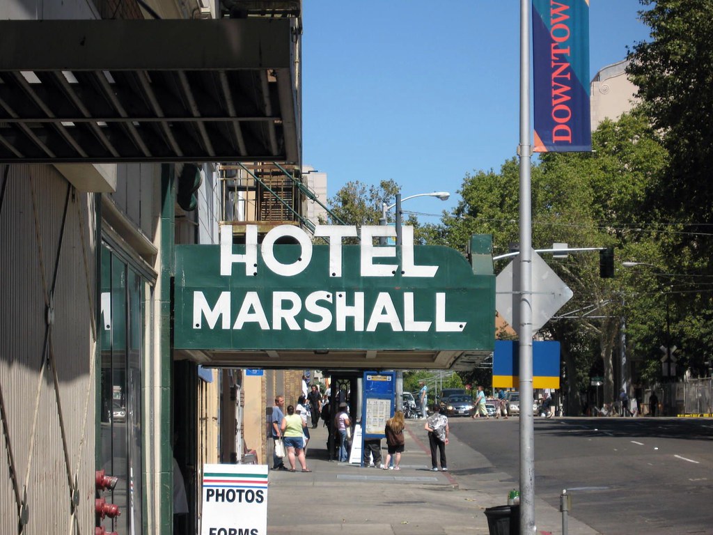 Hotel Marshall Sacramento CA 2009 03 Walt Barnes Flickr