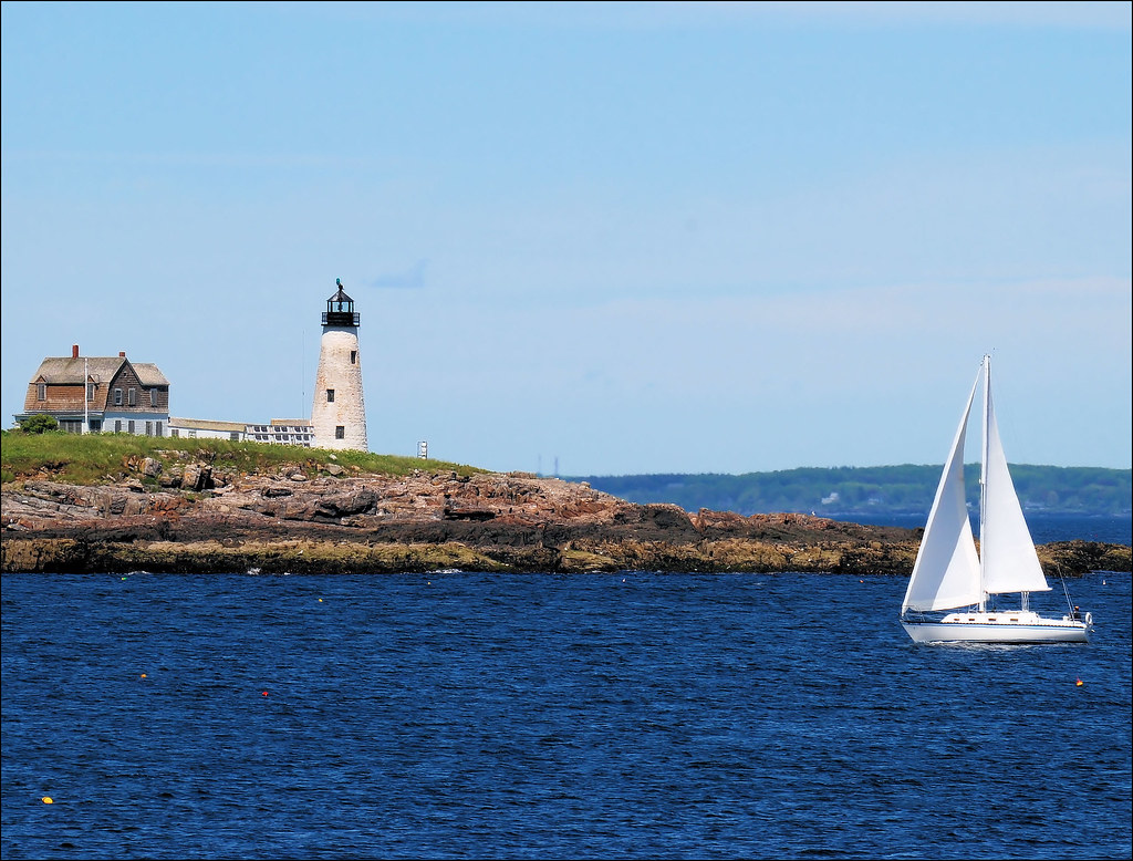 Wood Island Lighthouse The Wood Island lighthouse, located… Flickr