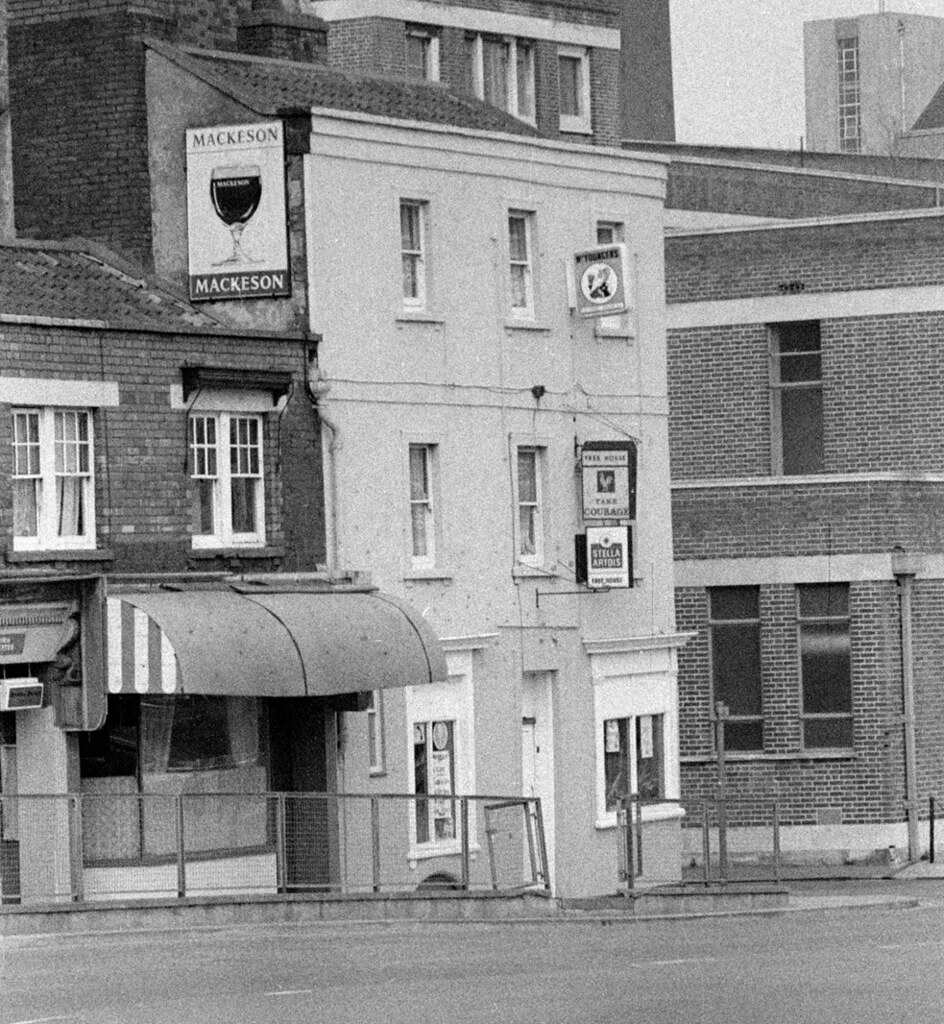 Bridge Inn, Tower Hill, Bristol 1970s Back in the 1970s … Flickr