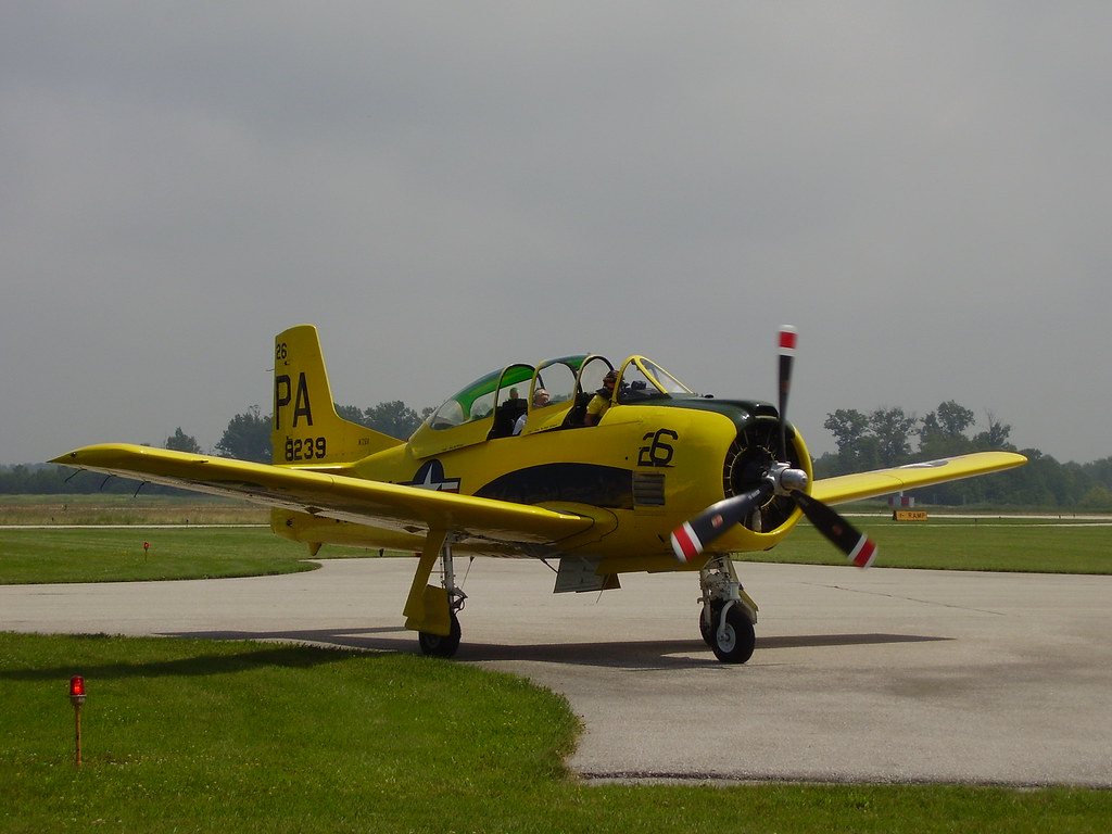 2007_Lost Nation Airport_Willoughby,Ohio_T38 Ronald Arif Flickr