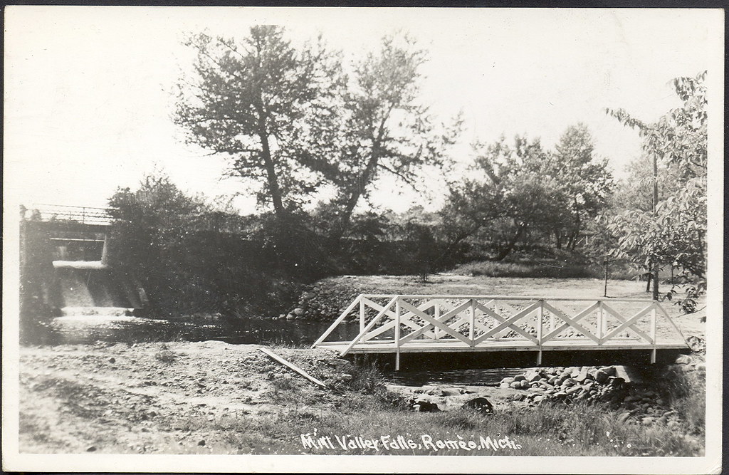 Romeo MI RPPC Park and Water Fall View The Mini Falls from… Flickr