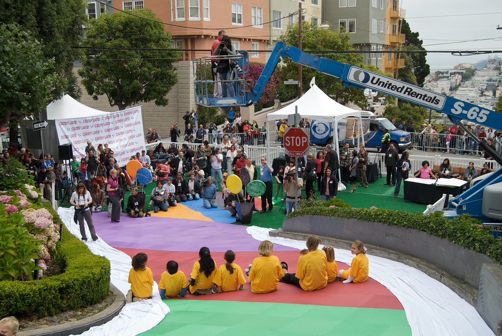 Candy Land turns 60 on crooked Lombard St 3000 colored mat… Flickr